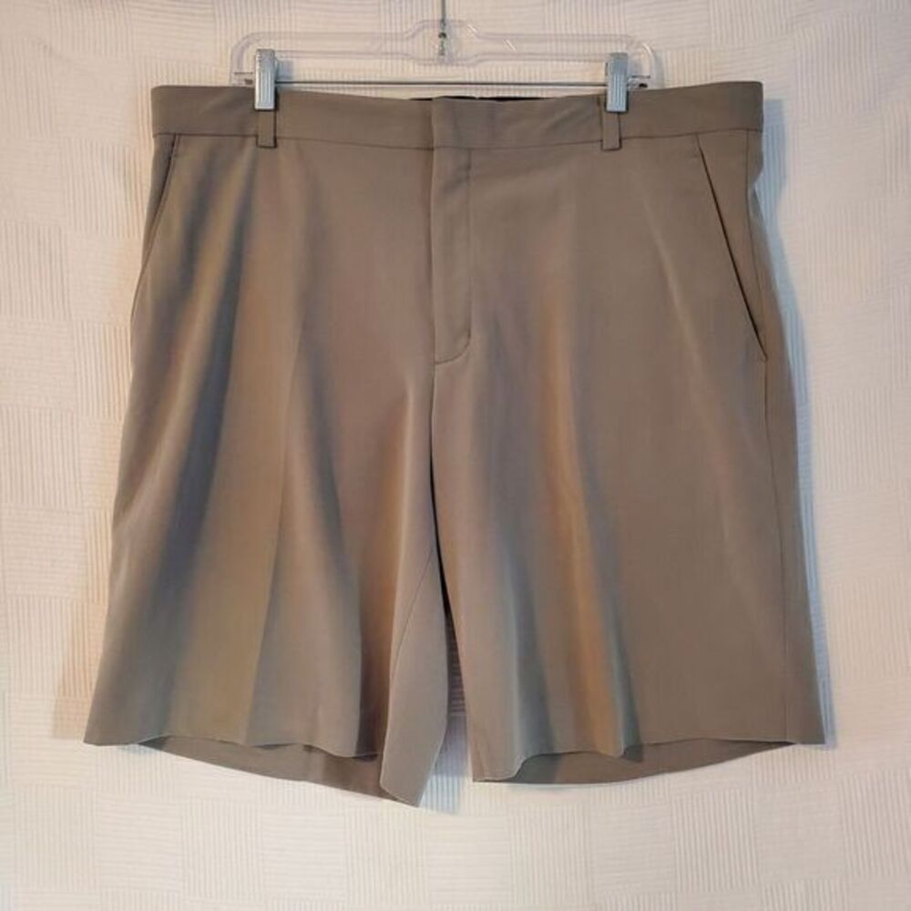 Nike Tiger Woods‎ Collection Dress Short Mens 38 Golf Performance